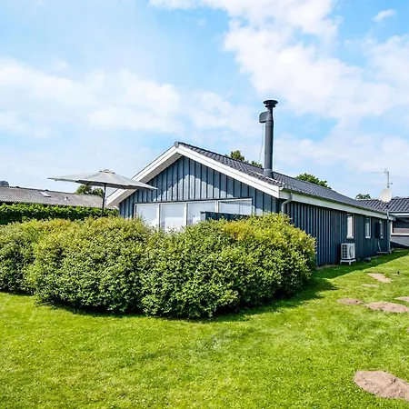 Stunning In Prázdninový dům Fåborg